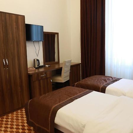 Malakan Hotel Μπακού Εξωτερικό φωτογραφία